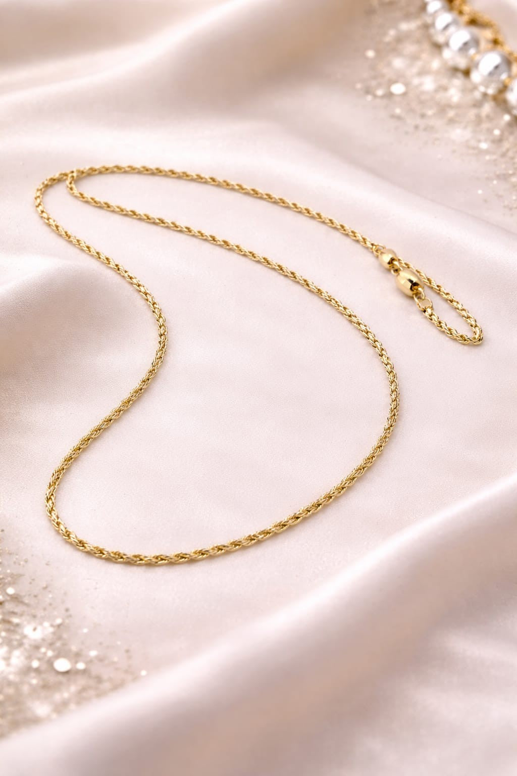 Twistoria Chain Necklace