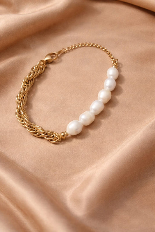 Arwen Pearl Bracelet